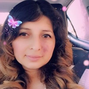 Meet your Posher, Mayra